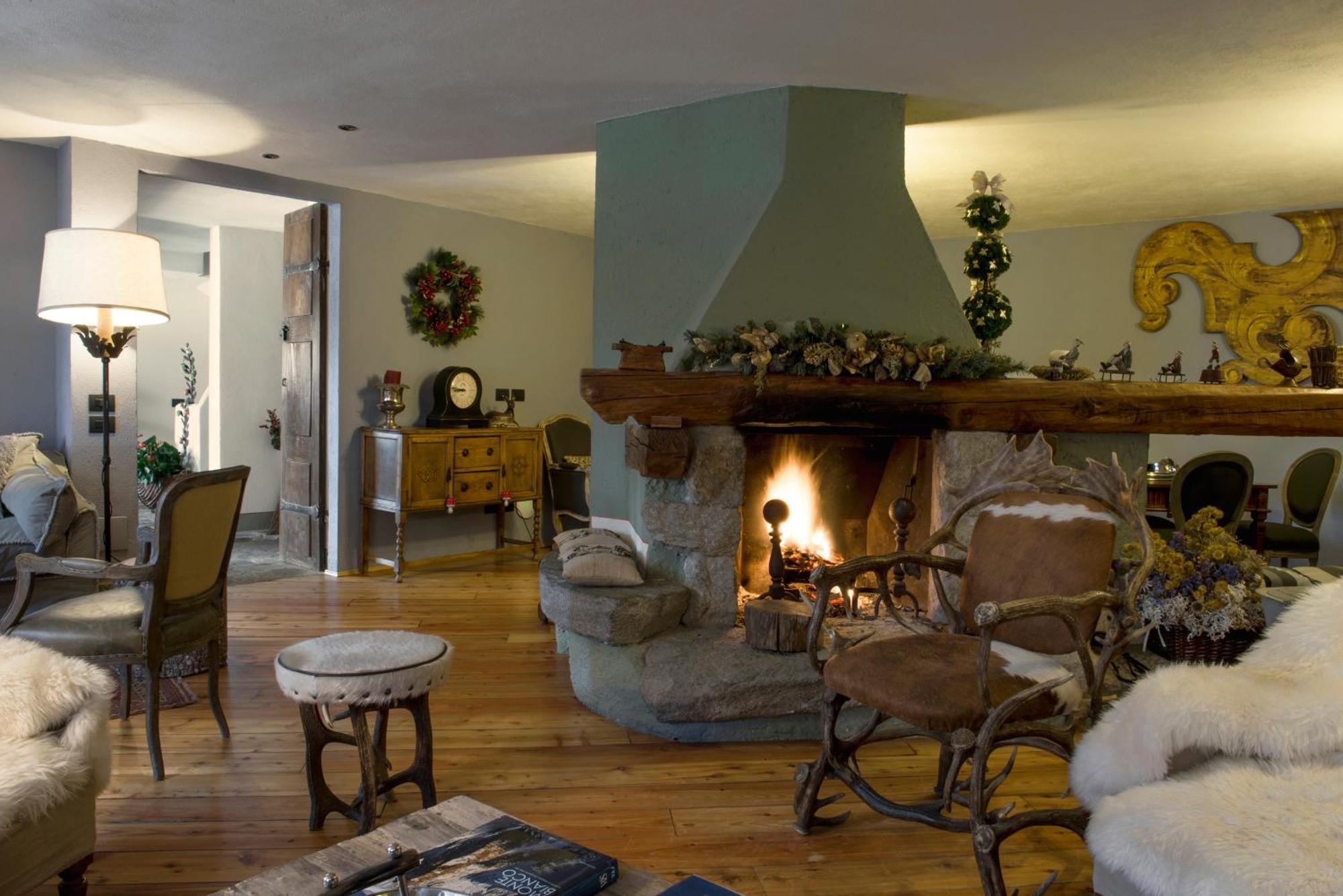 Locanda La Brenva - Estella Hotel Collection & Experience Courmayeur Buitenkant foto
